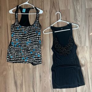 BUNDLE Women’s Black Tanks - Medium